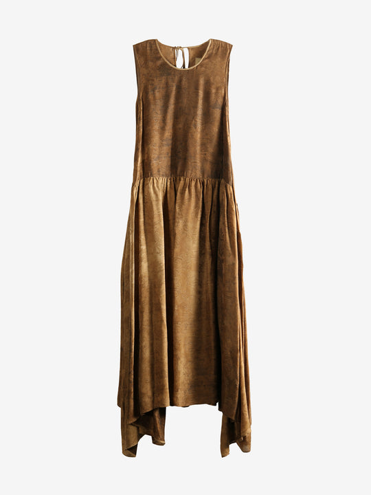 Brown dress, front view