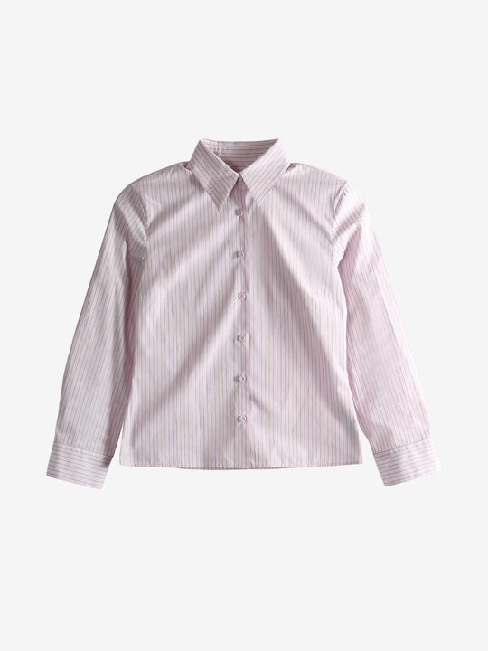 Pink shirt, front view