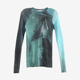 Blue top, front view