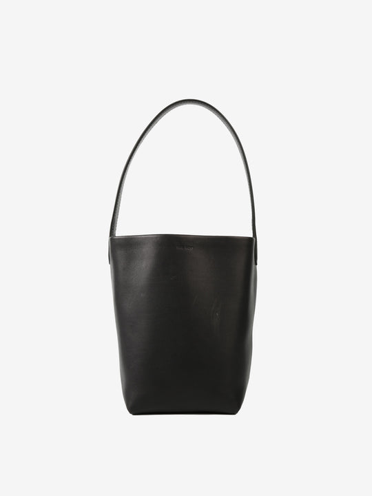 Black bag, front view