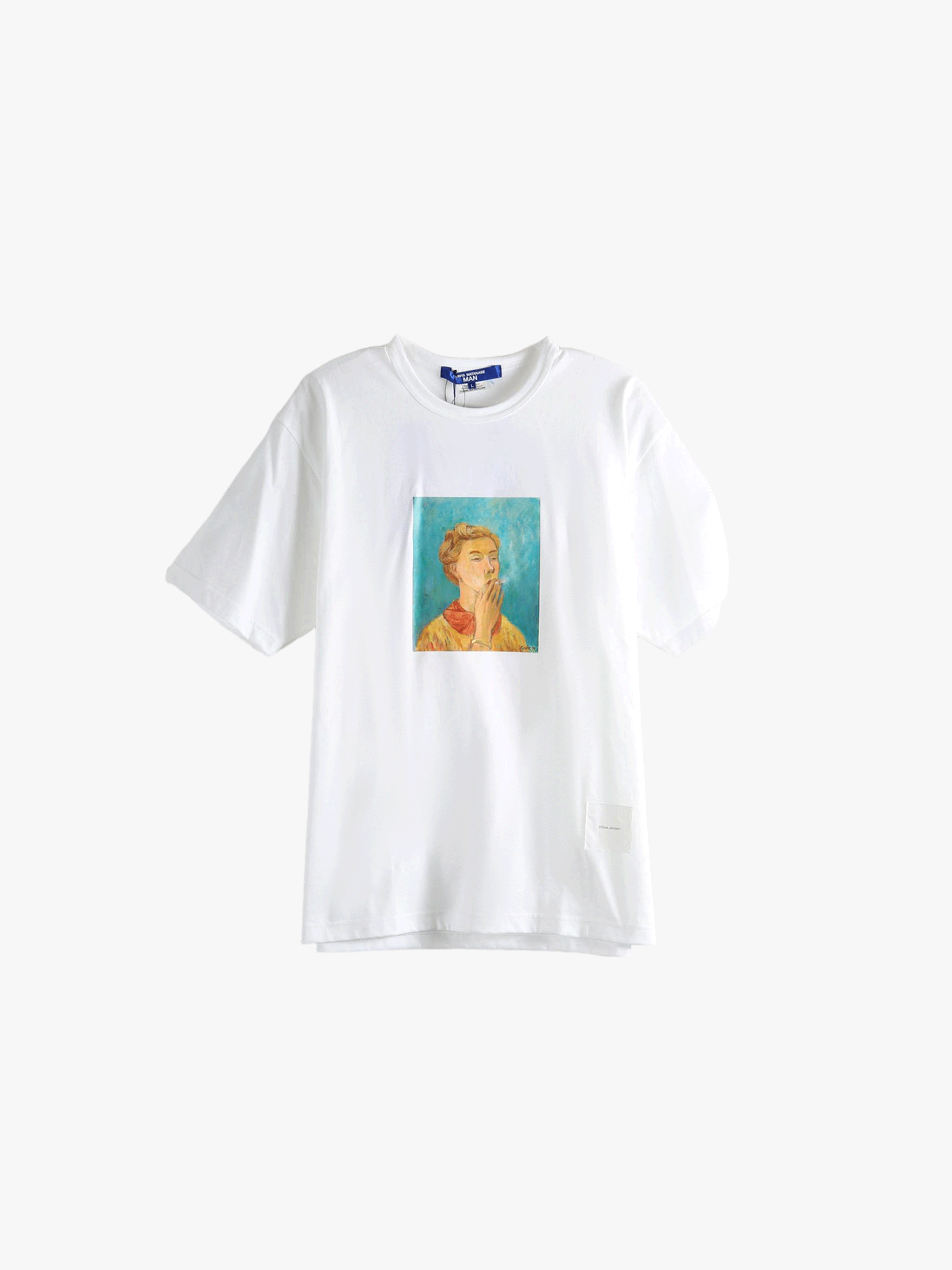 White t-shirt, front view