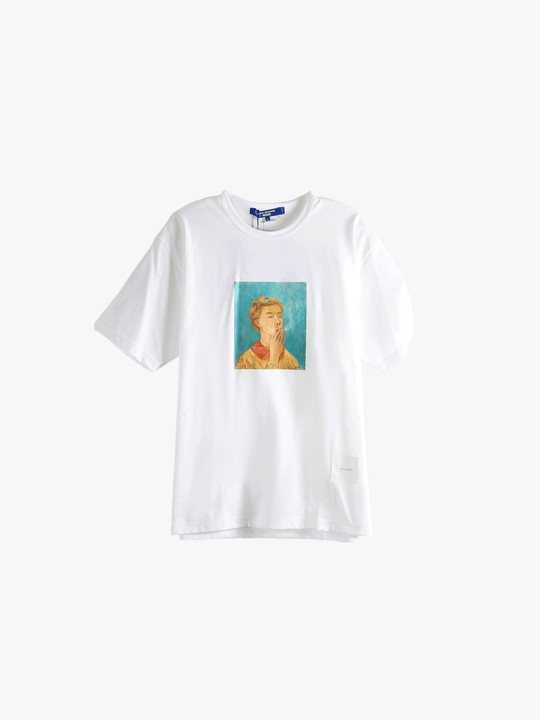 White t-shirt, front view