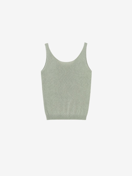 Green top, front view