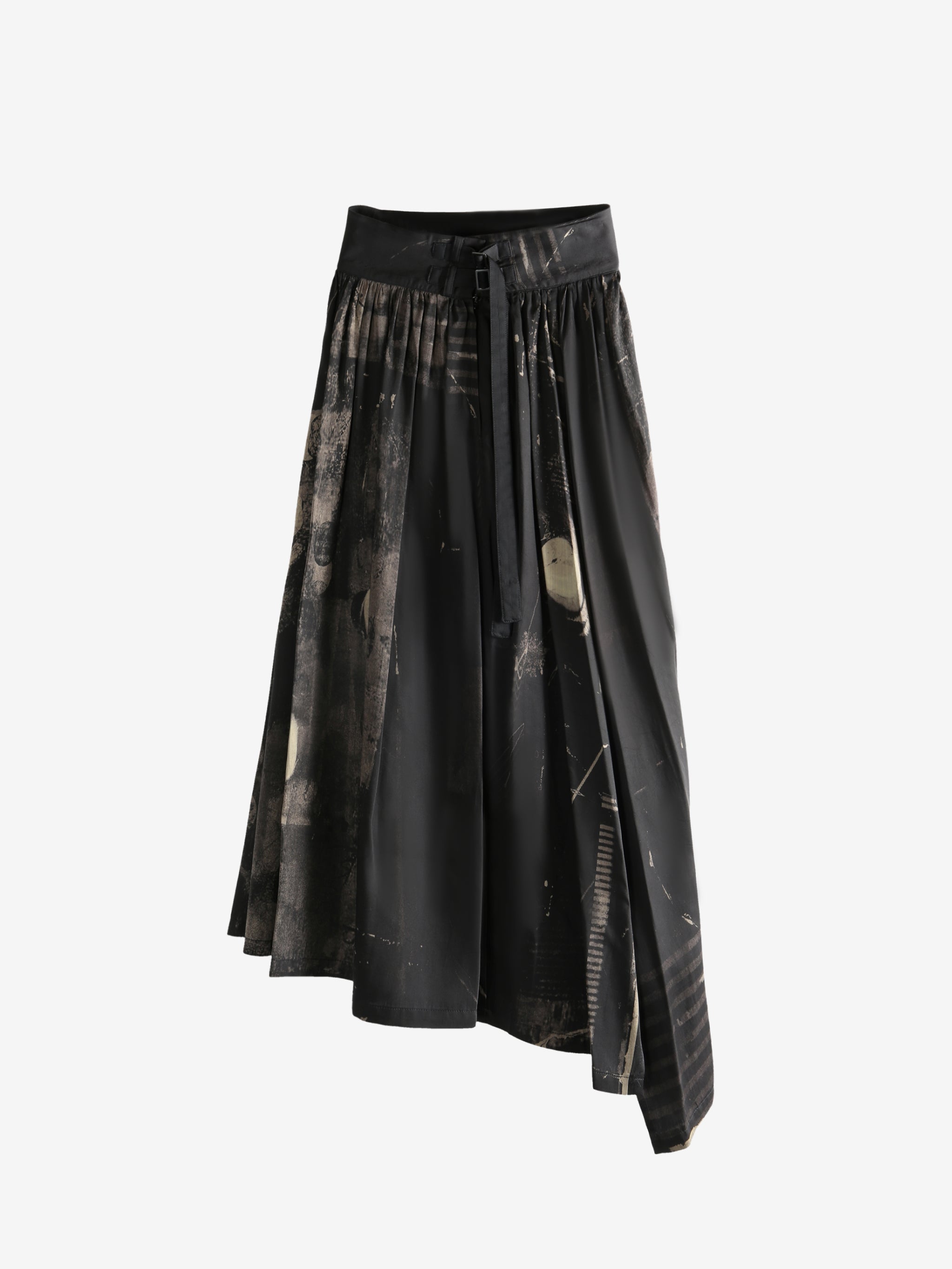 Black skirt,front view