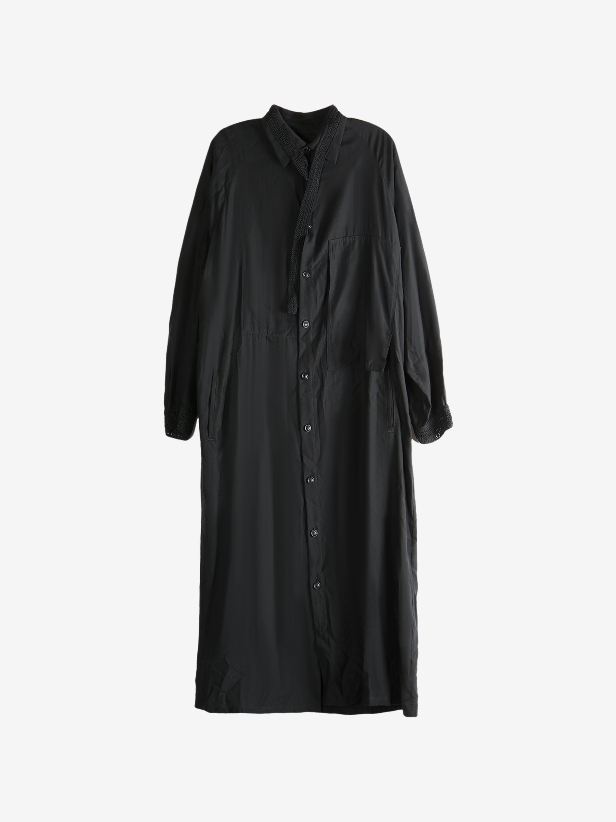 Black shirt, front view