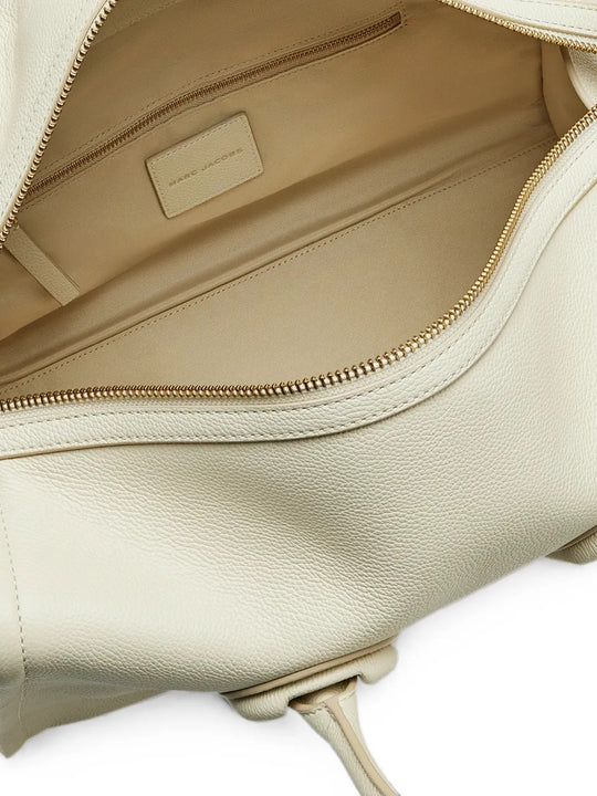 Close up of White bag, showing detail