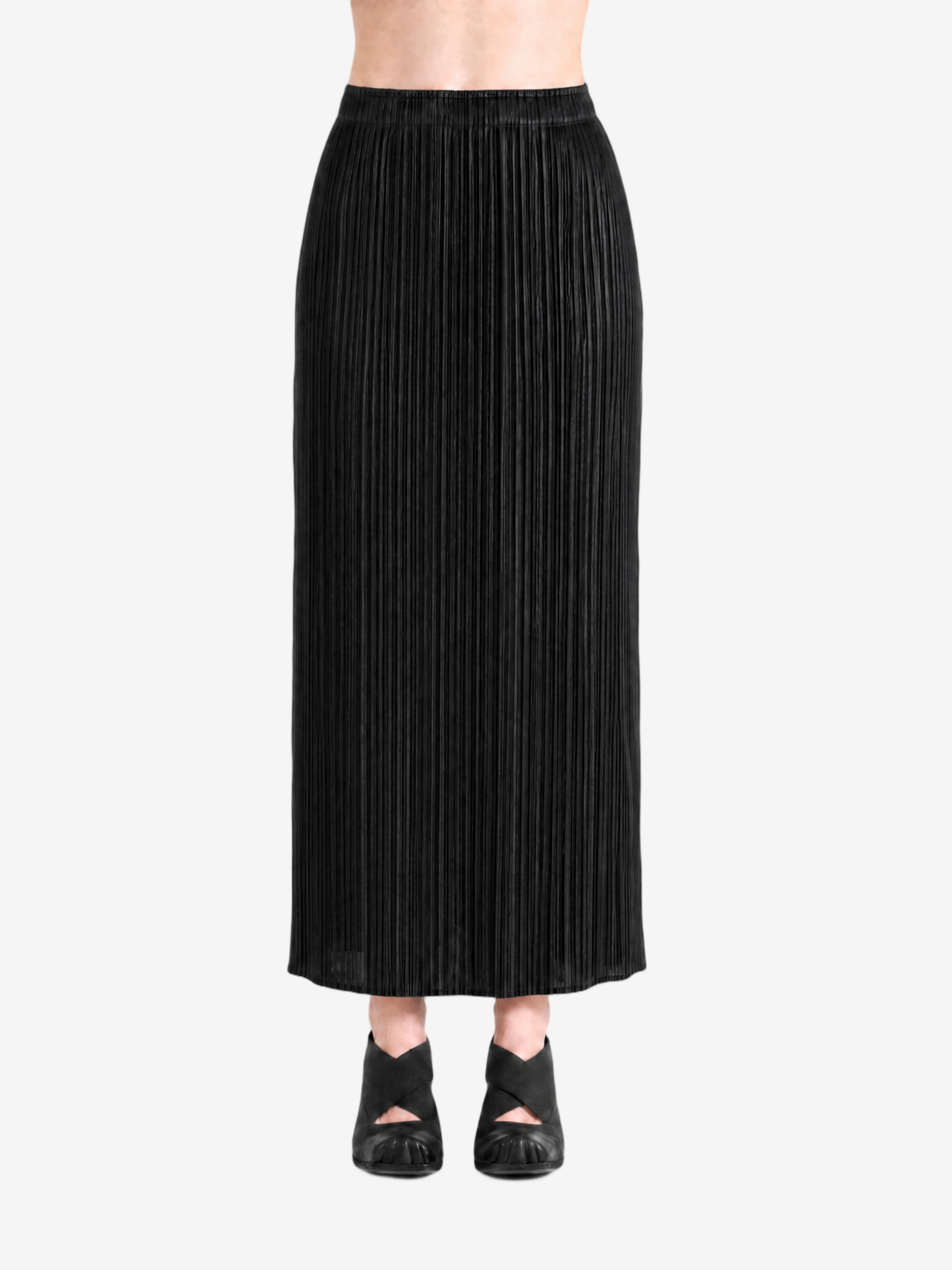 Black skirt, full body view
