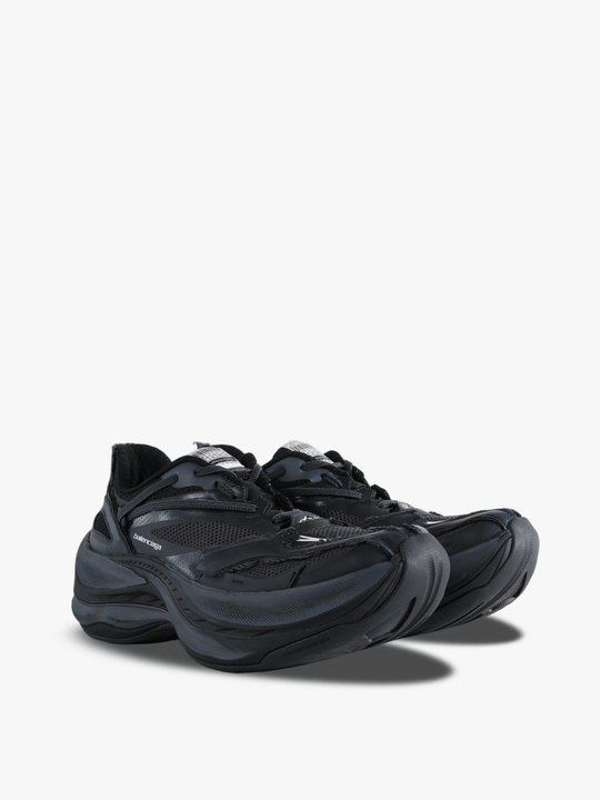 Black shoes, front view