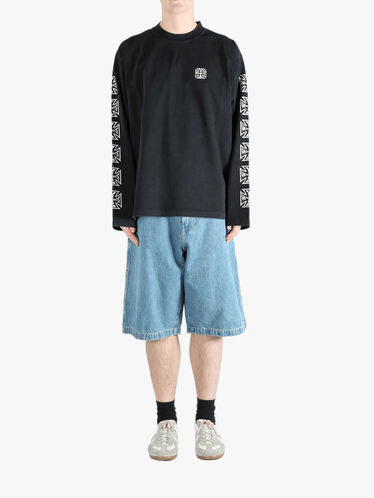 Black sweats-hoodies, full body view