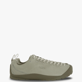Tan shoes, front view