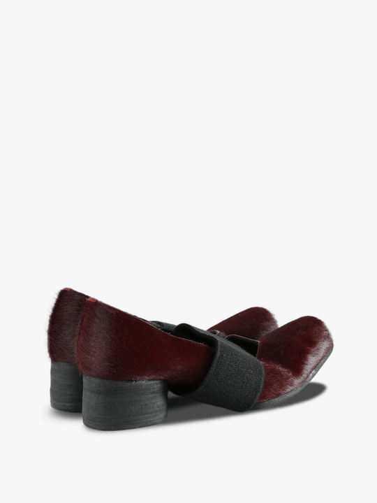 Burgundy shoes, back view