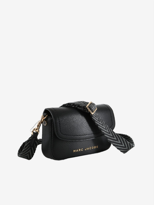 Black bag, front view