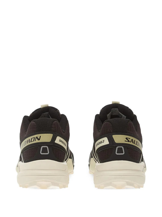 Brown shoes, back view