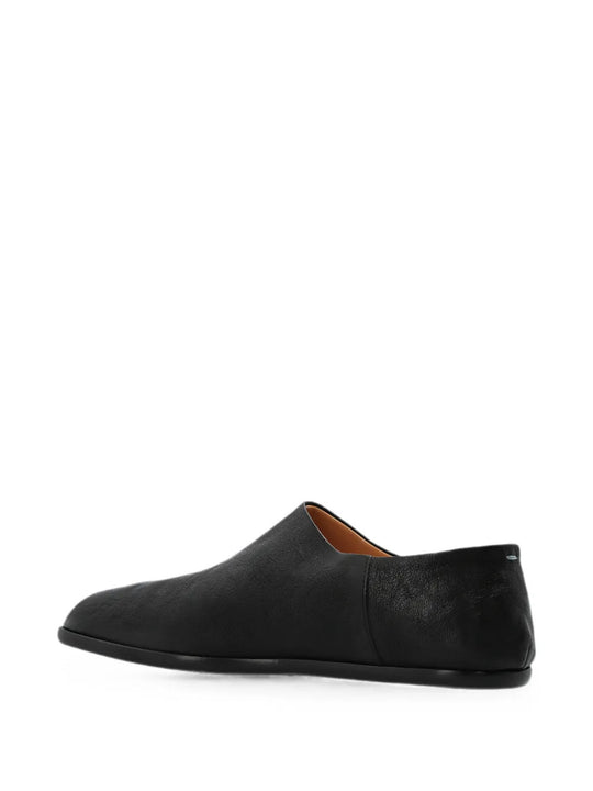 Black shoes, side view