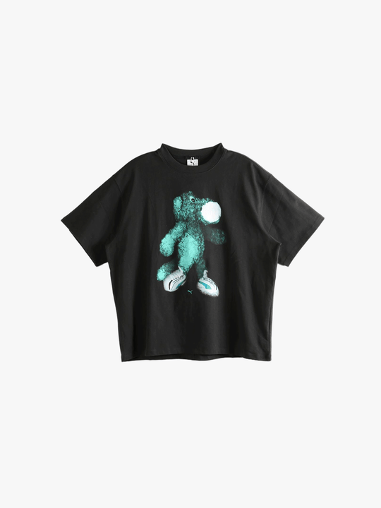Black t-shirts, front view
