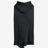 Black skirt, front view