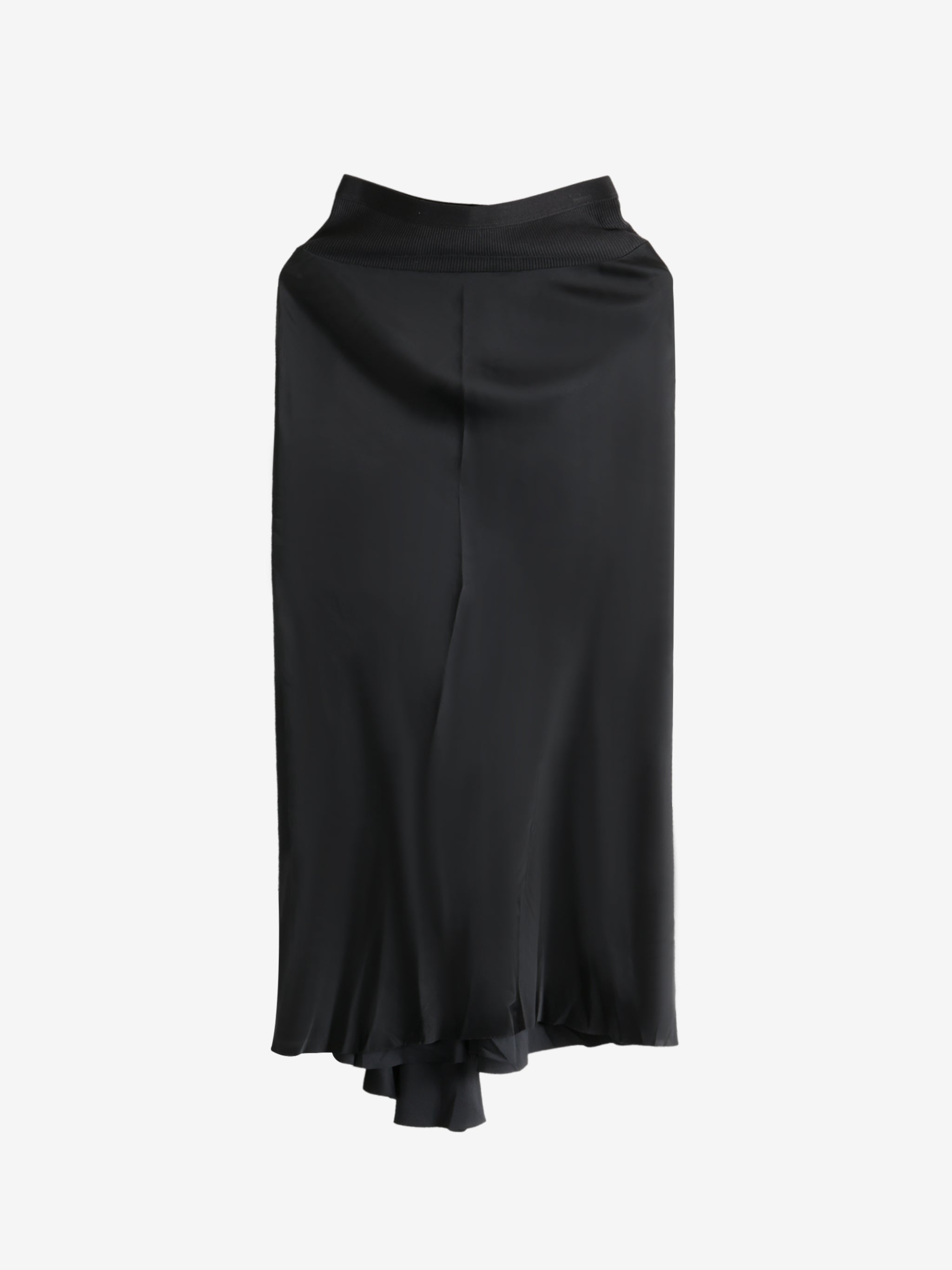 Black skirt, front view