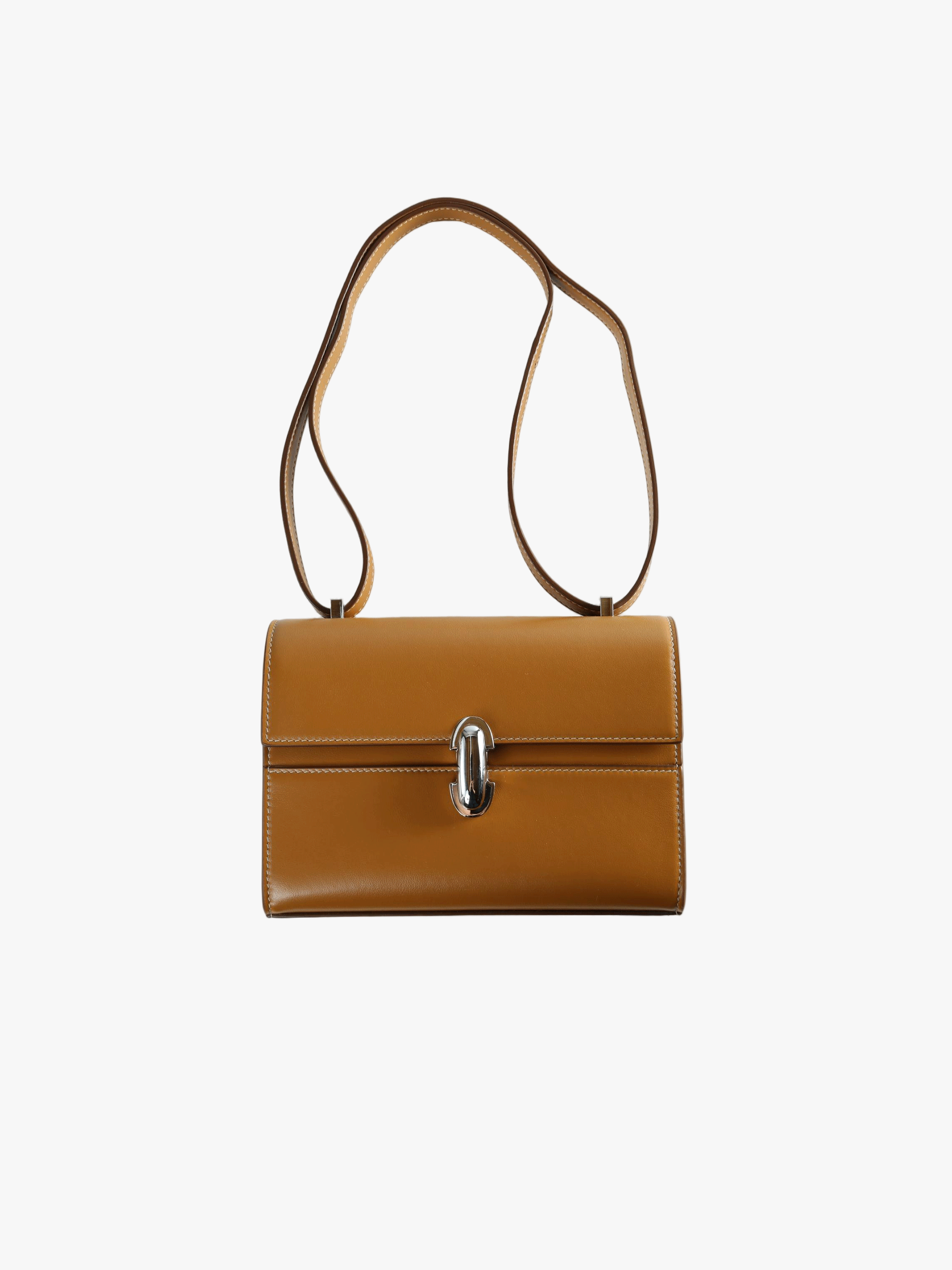 Brown bags, front view