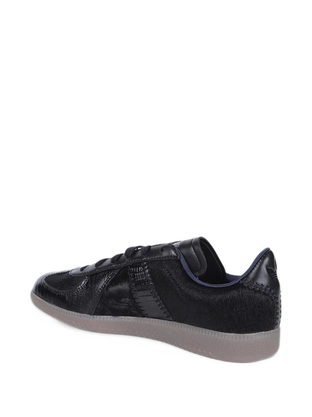 Black shoes, front view