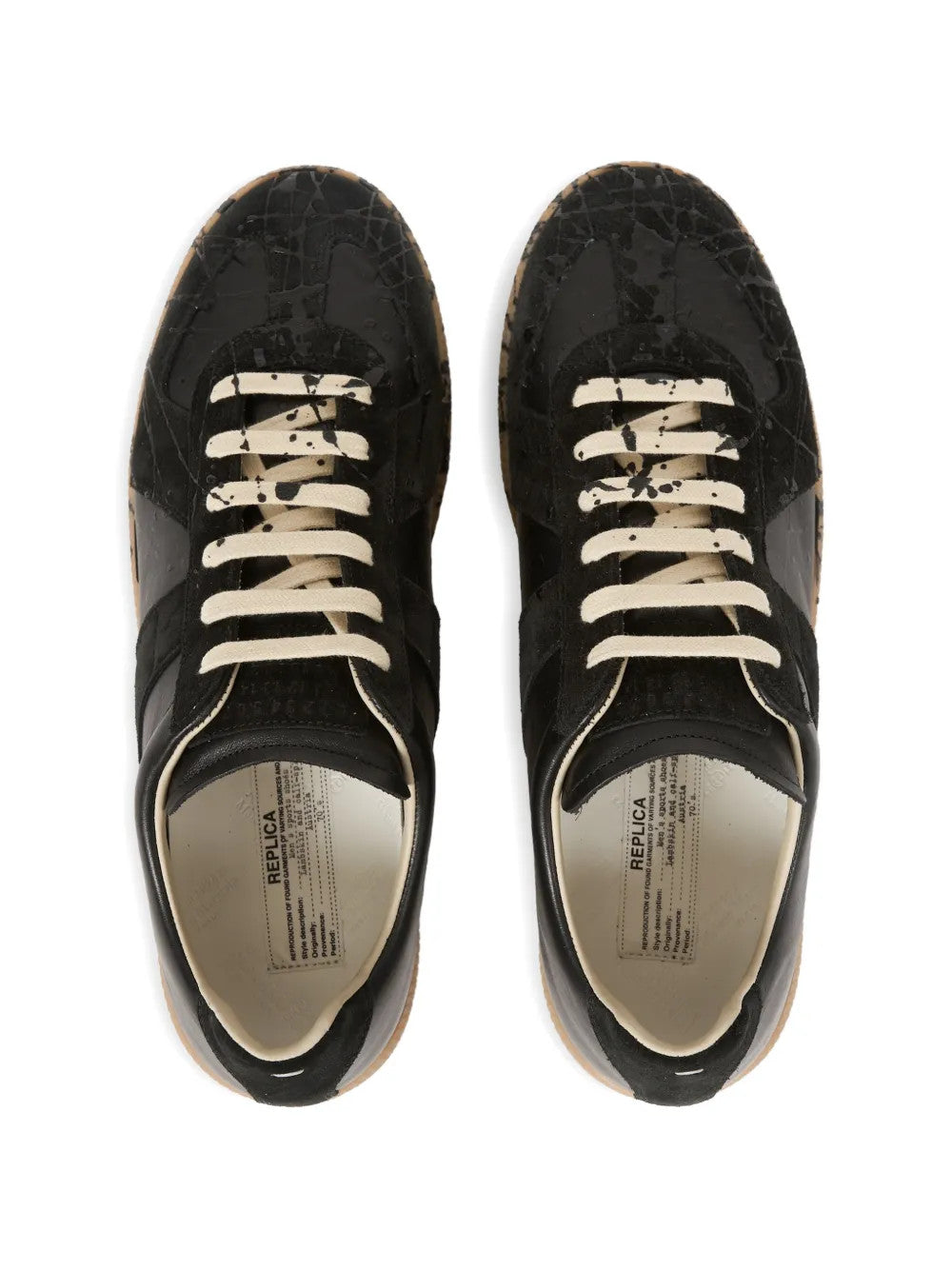 Black shoes, front view