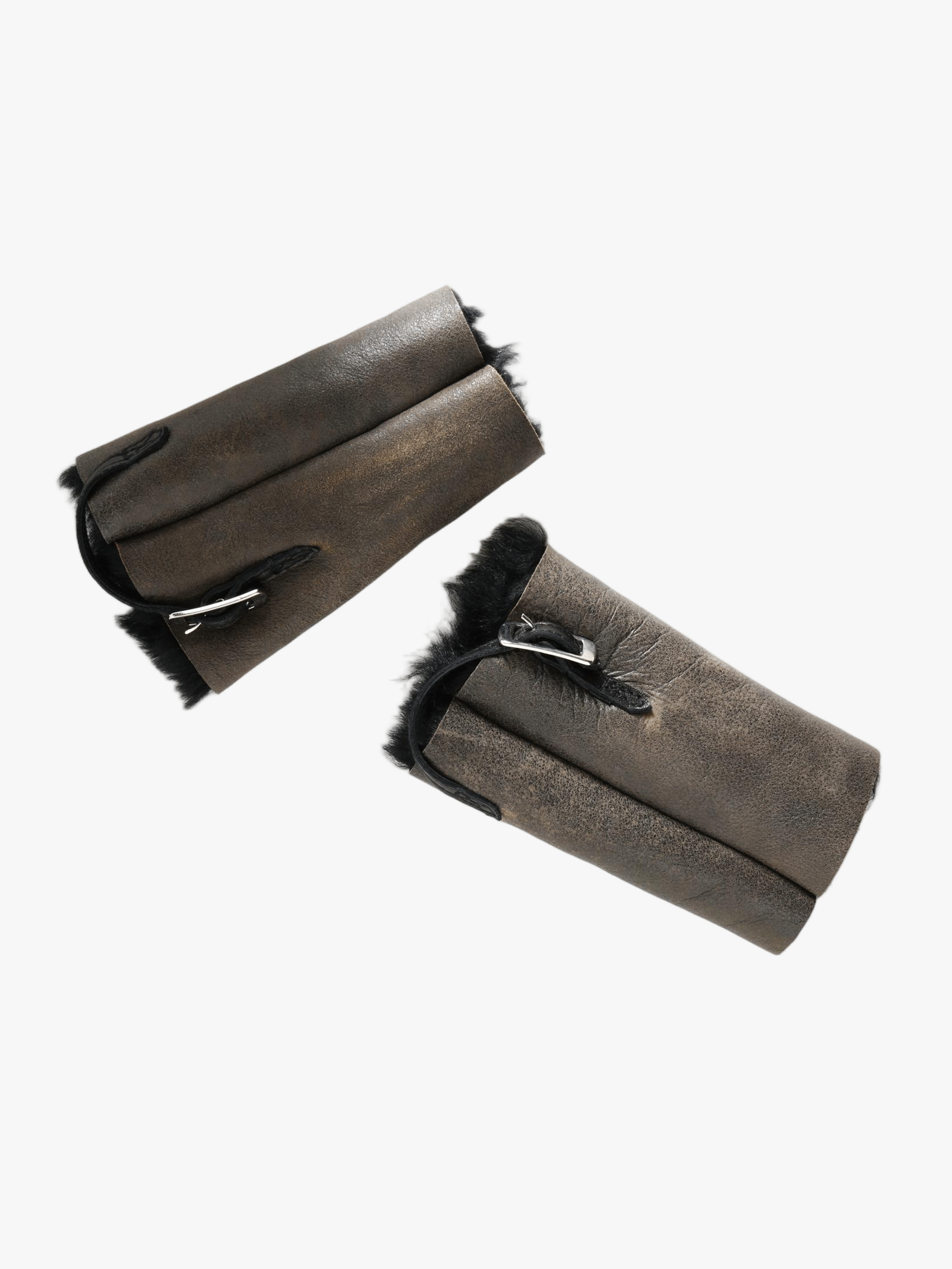 Grey accessories, front view