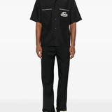 Black shirt,full body view