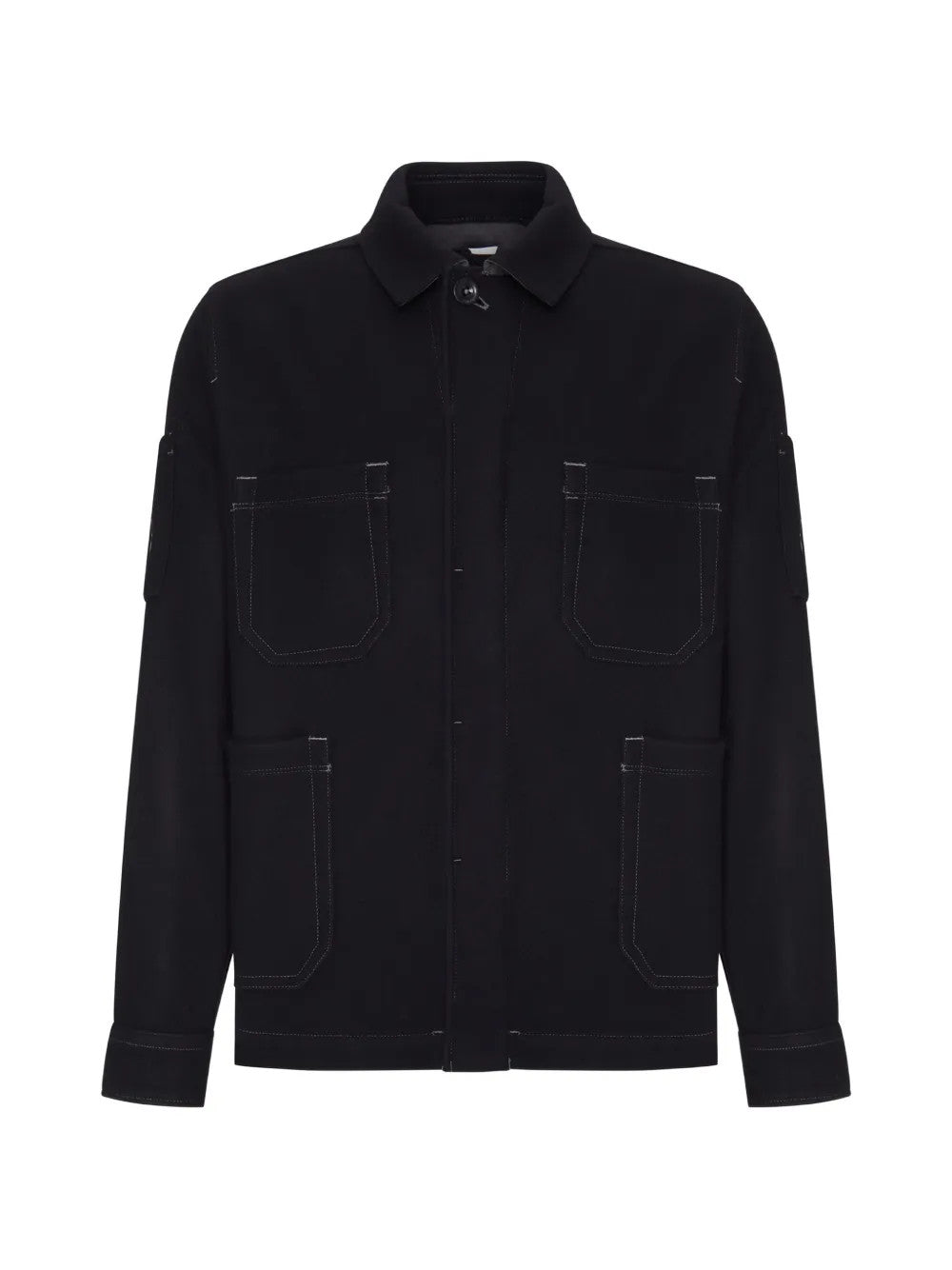 Black shirt, front view