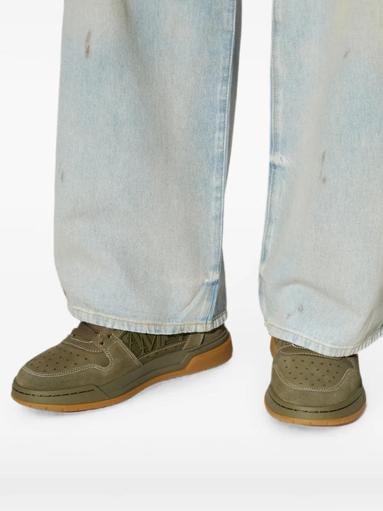 Green shoes, front view