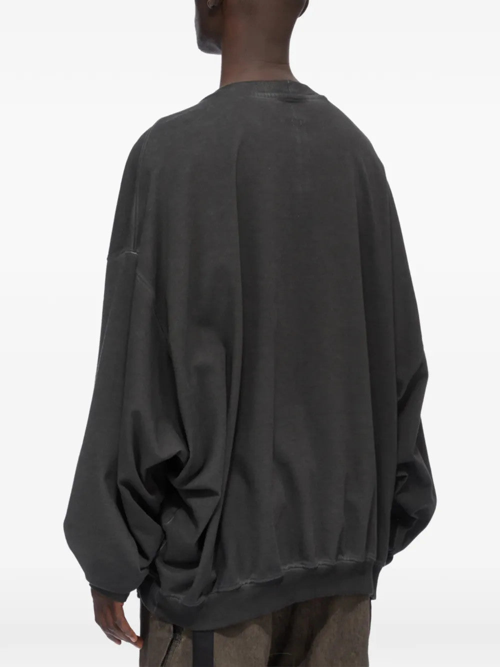 Black t-shirt, full body view