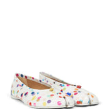 White shoes, front view