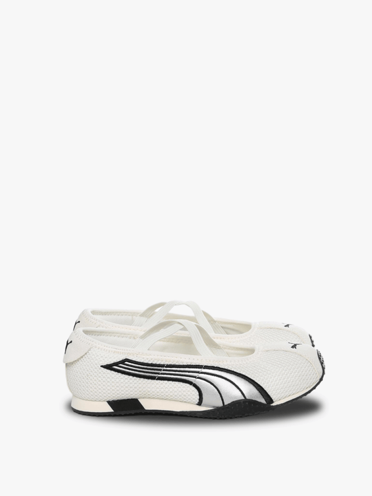 White sneakers, front view