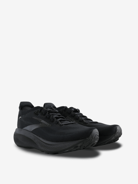 Black shoes, front view