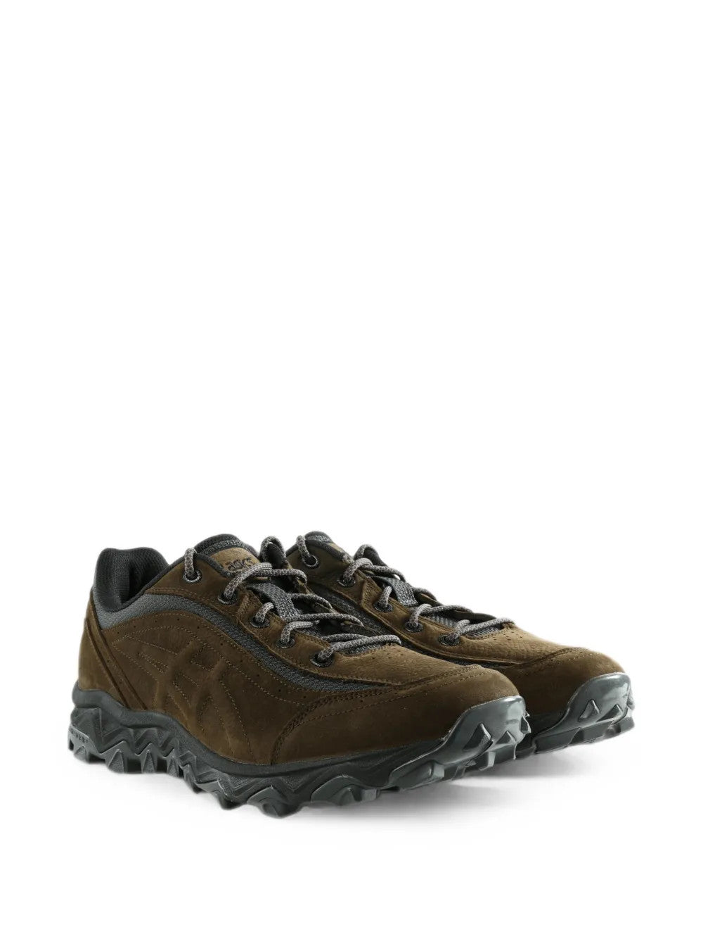 Brown shoes, front view