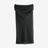 Black skirt, front view