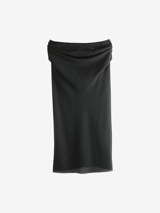 Black skirt, front view