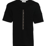 Black shirt, front view