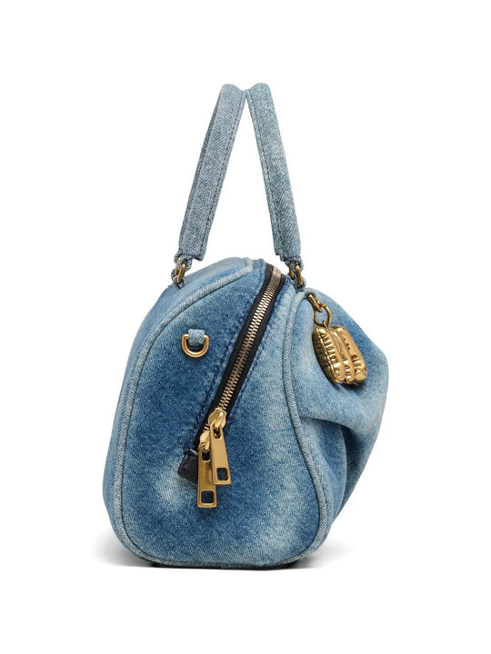 Blue bag, side view