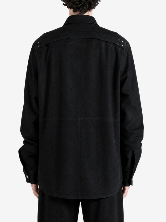 Black shirt, full body view