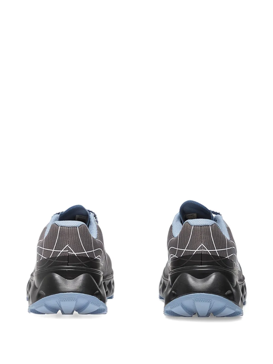 Blue shoes, back view