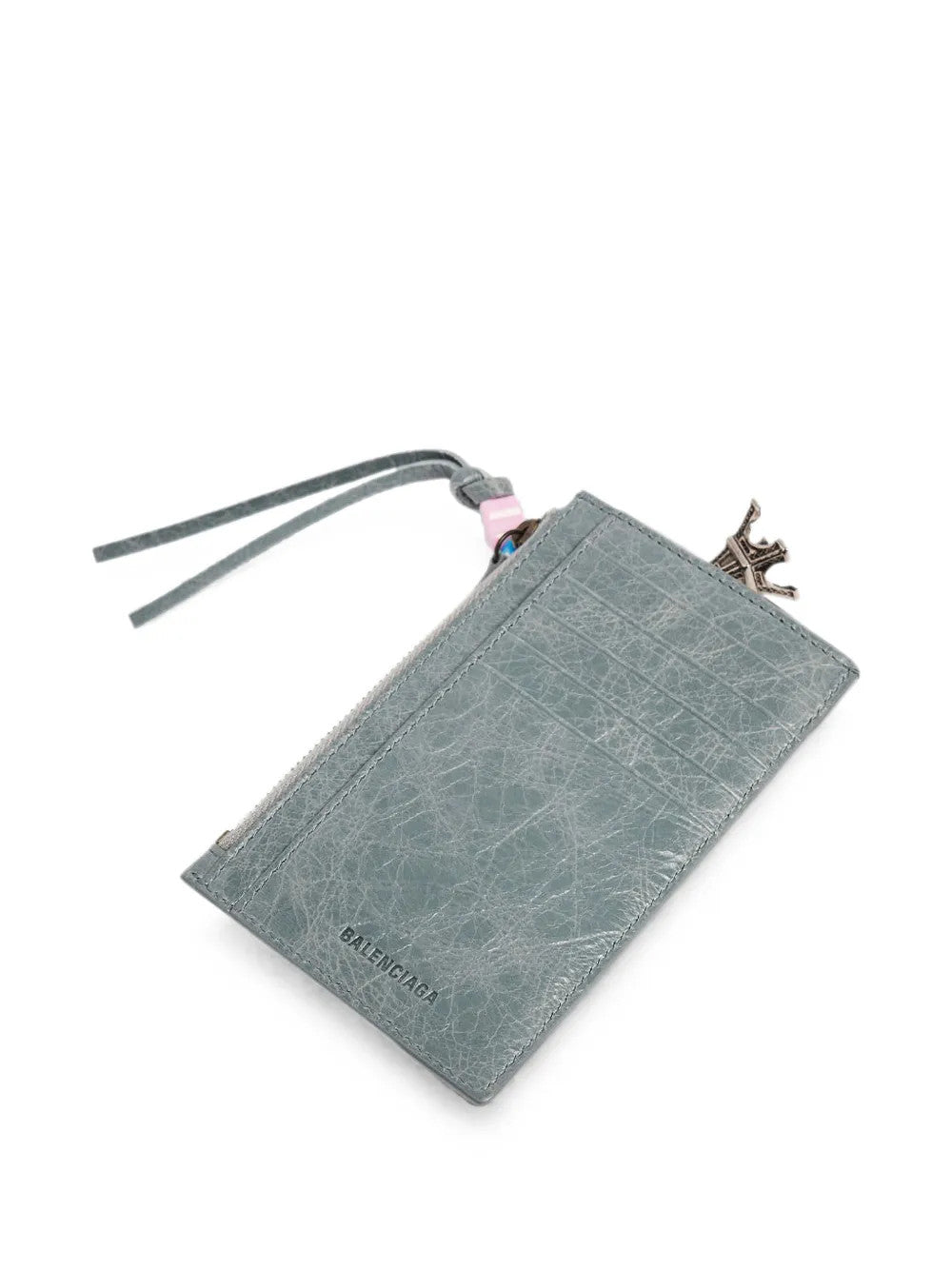 Grey accessories, front view