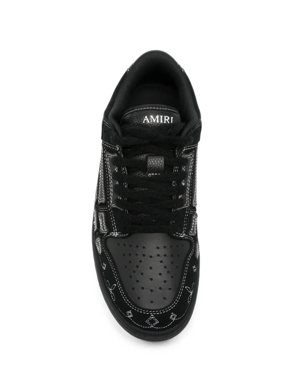 Black shoes, front view