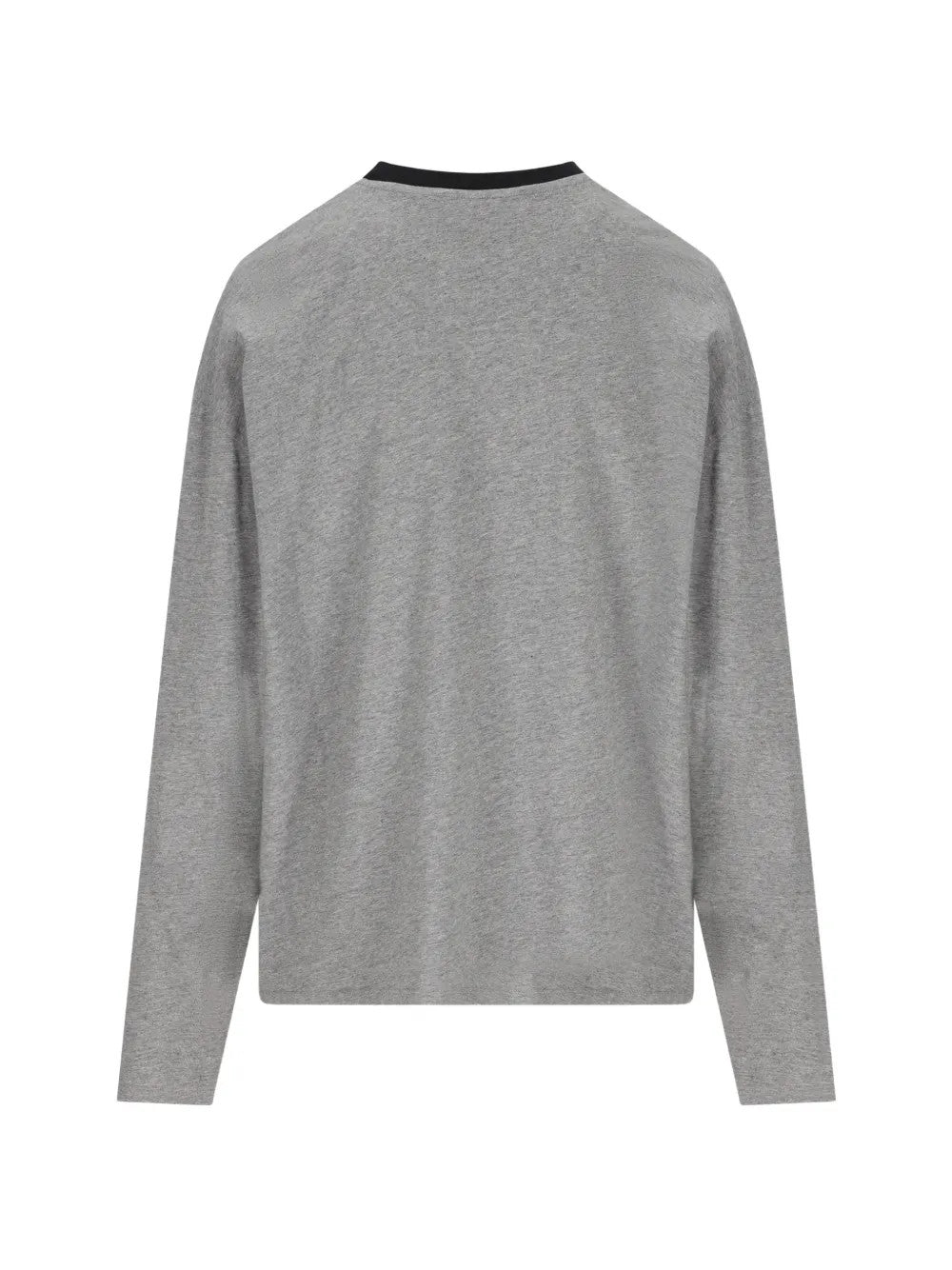 Grey shirt, back view