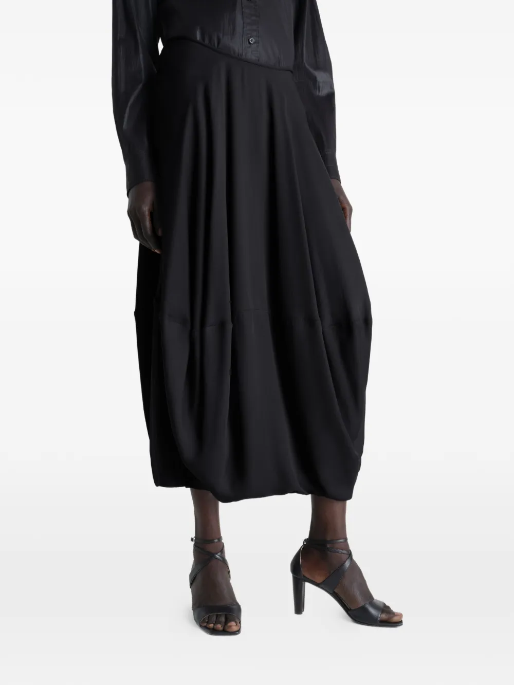Black skirt, full body view