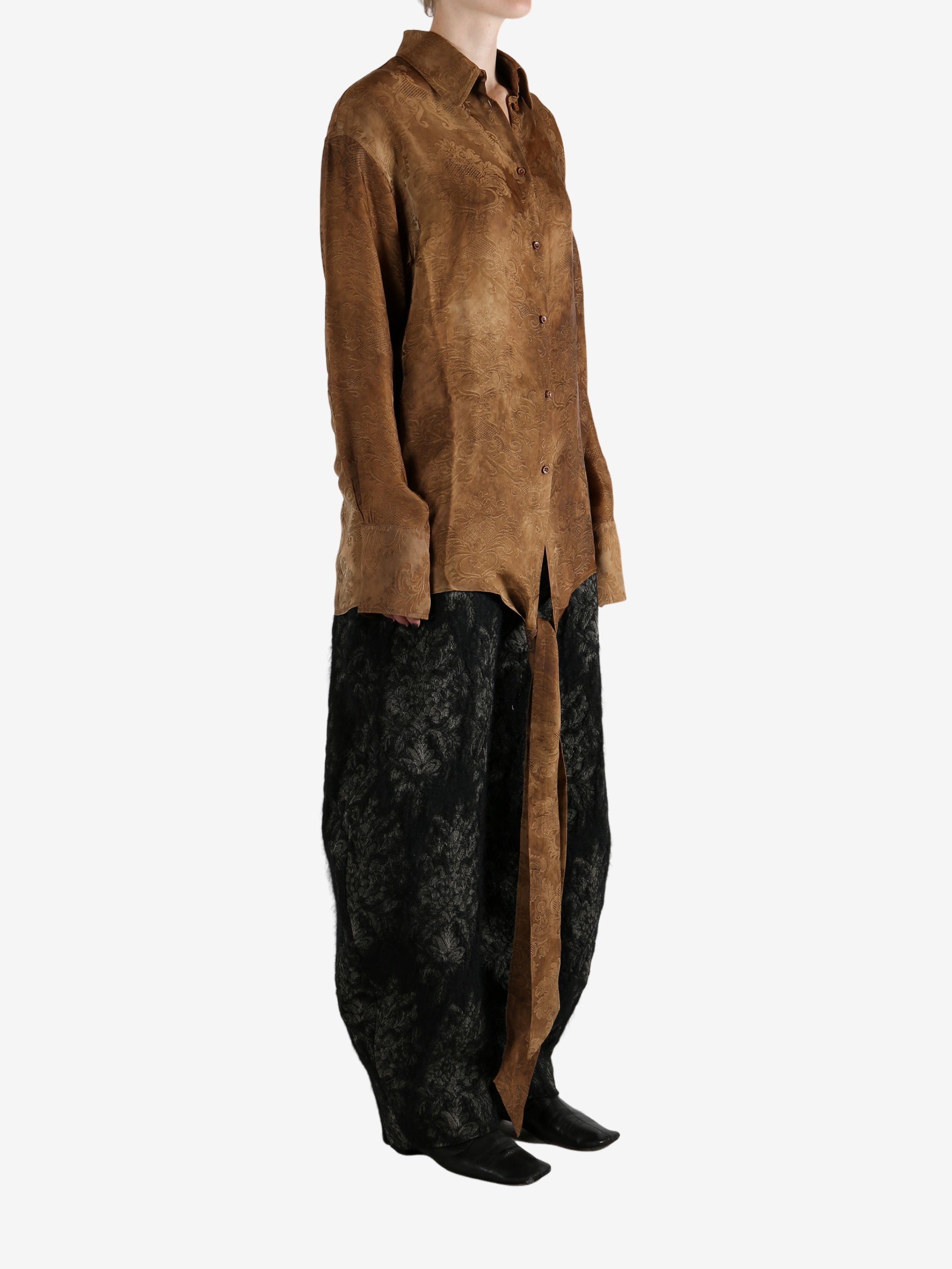 Brown top, full body view