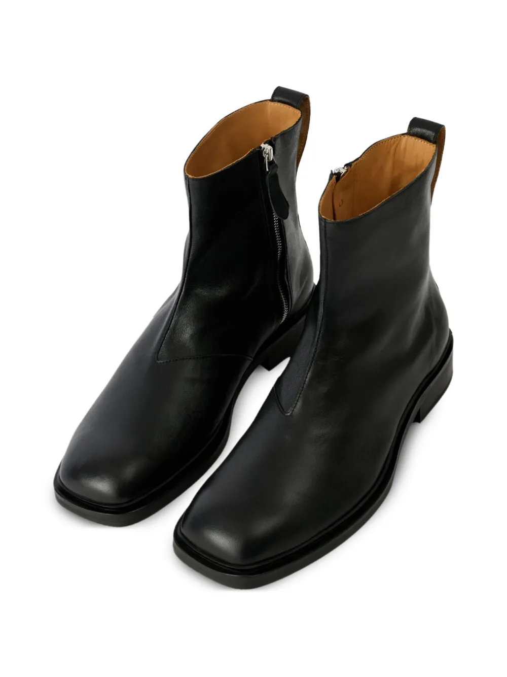 Black boots, full view