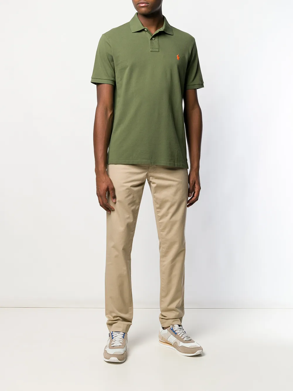 Green t-shirt, full body view