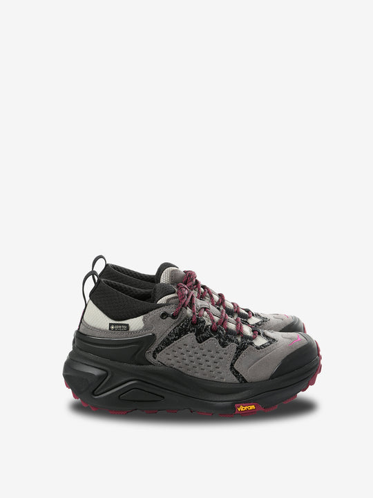 Grey sneaker,front view