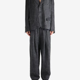 Black shirt, full body view