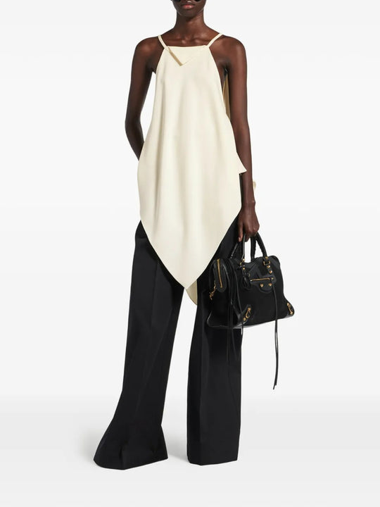 White top, full body view