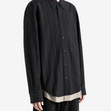 Black shirt, full body view